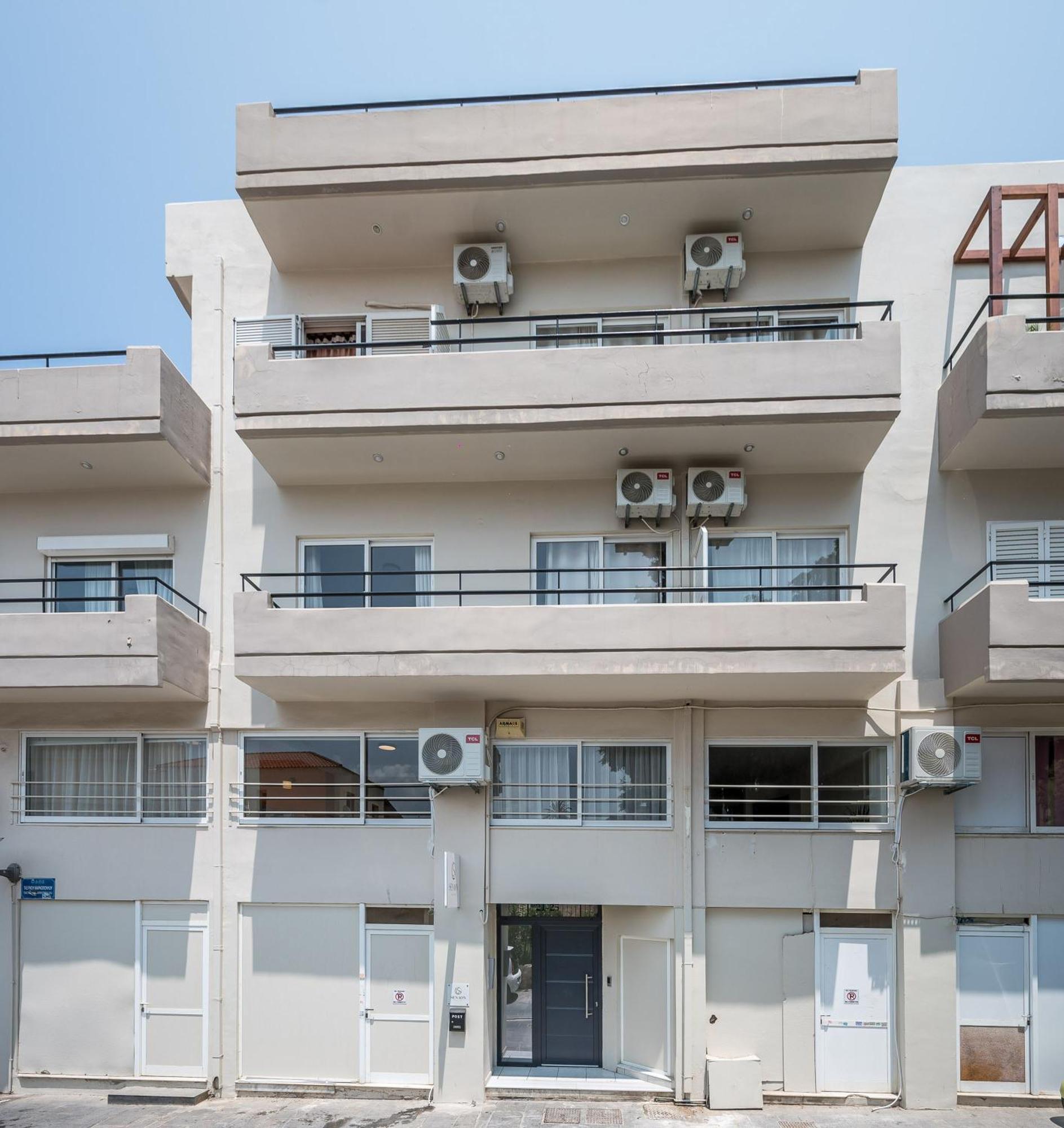 Senaon Urban Living City Center Heraklion Zewnętrze zdjęcie